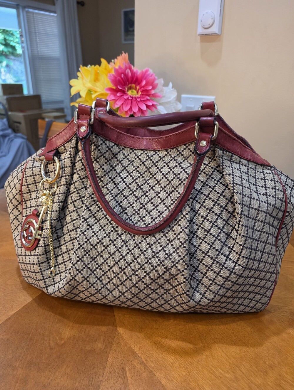 Gucci Sukey Diamante XL Shoulder Bag - Picture 13 of 16